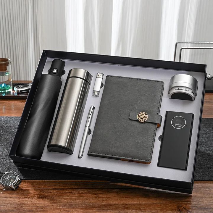 Custom Corporate Gift Kit Dubai